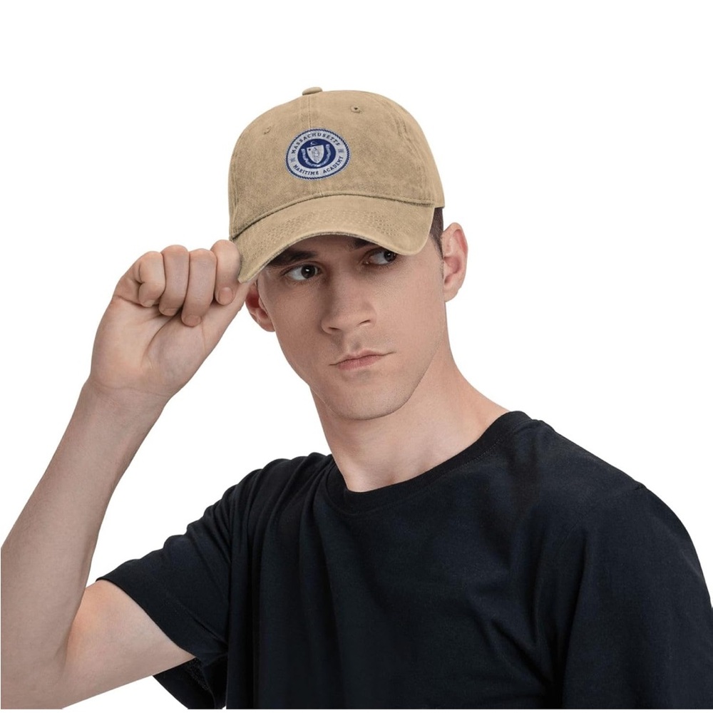 ⭐️Tan Cap with Blue Maritime Emblem ⭐️